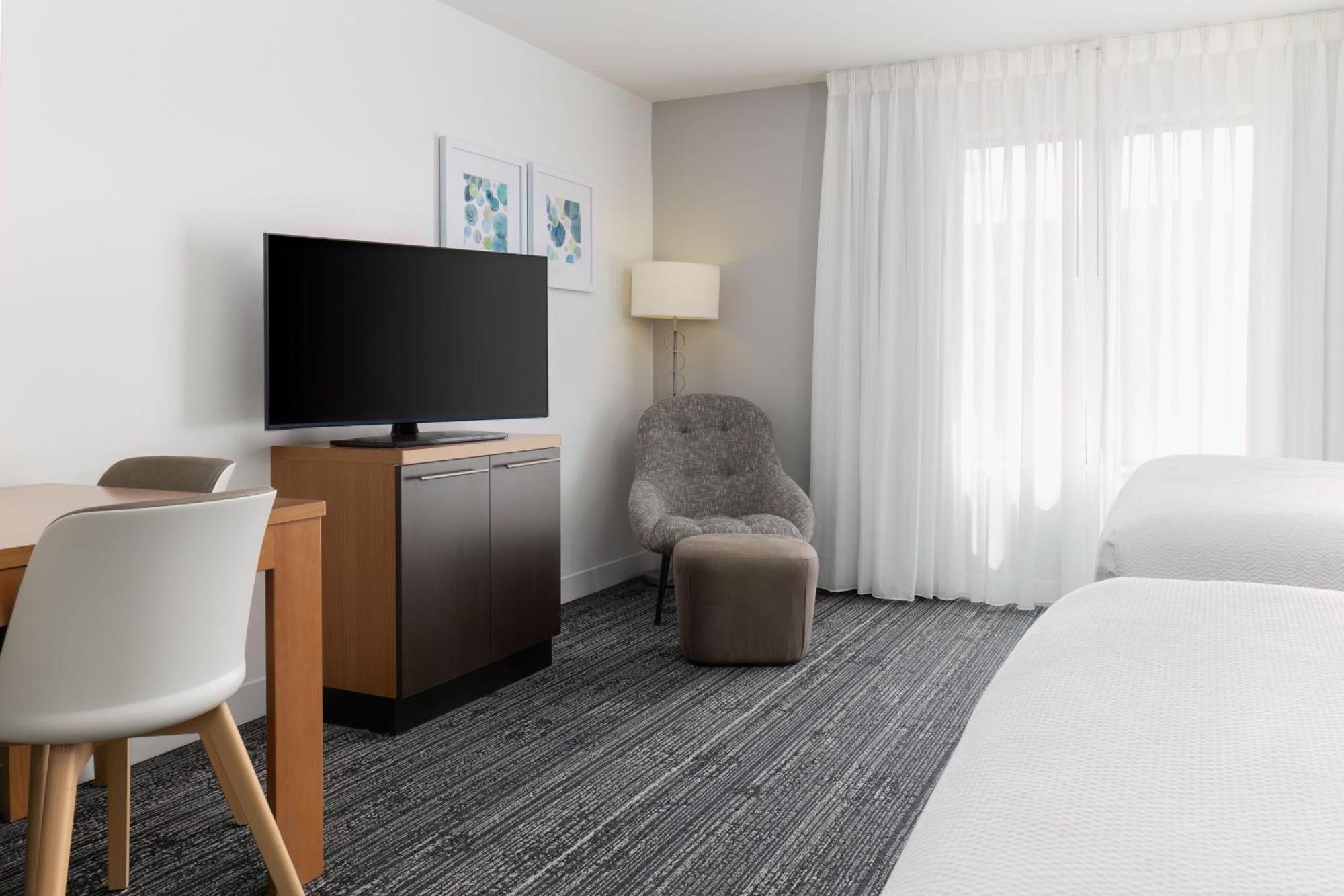 Towneplace Suites By Marriott Érié Extérieur photo
