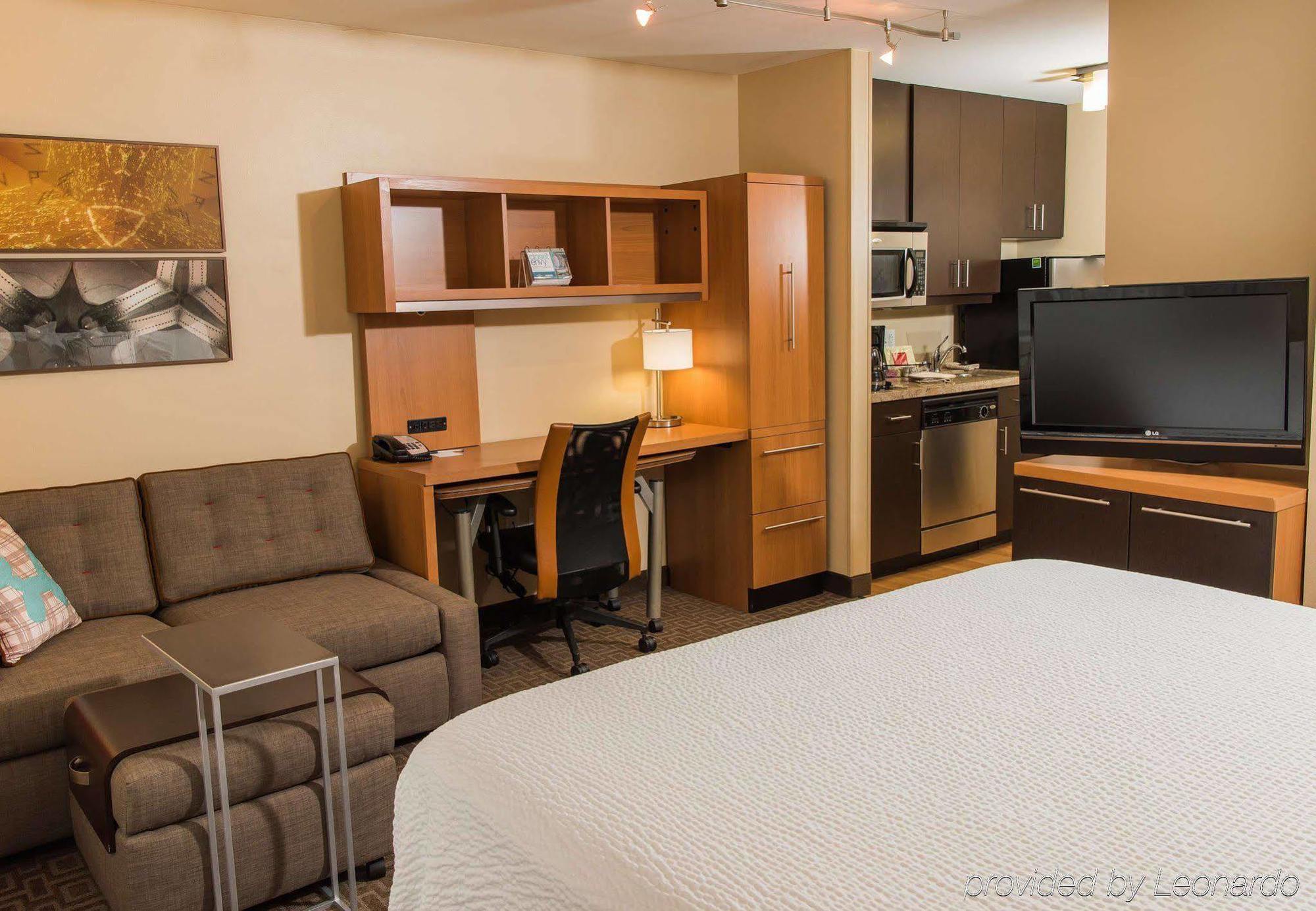 Towneplace Suites By Marriott Érié Extérieur photo